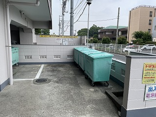 ごみ置場