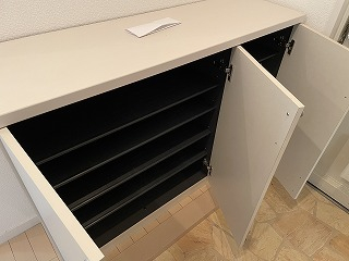 シューズボックス