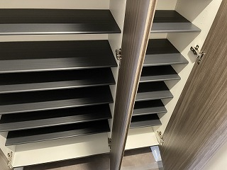 シューズボックス