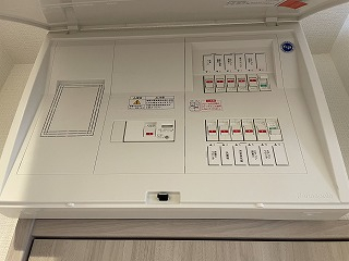 ブレーカー