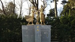 富士森公園の平和の像