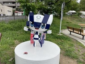 4月23日朝の富士森公園ミライトワ